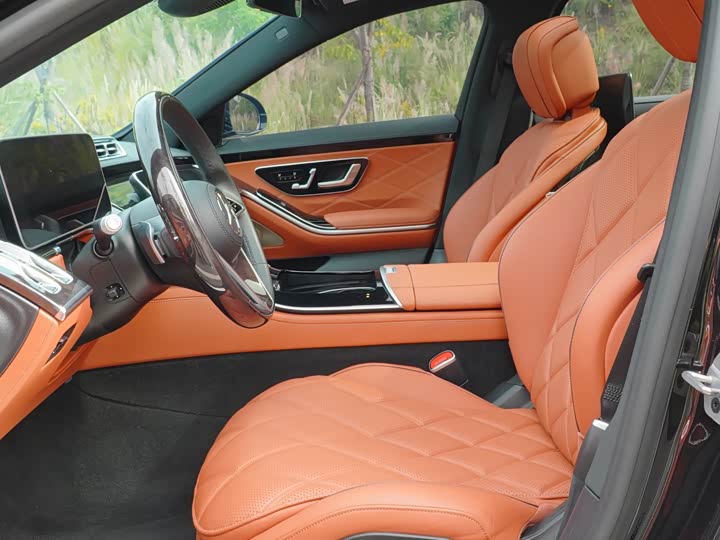 Фото 7 - Mercedes-Benz Maybach S-Class