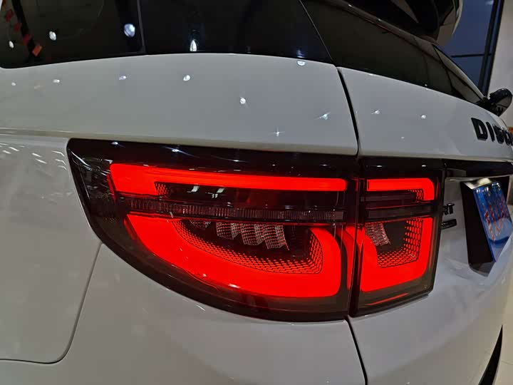 Фото 14 - Land Rover Discovery Sport