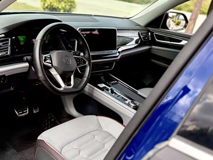 Фото 7 - Volkswagen Teramont X