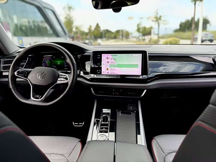 Фото 9 - Volkswagen Teramont X