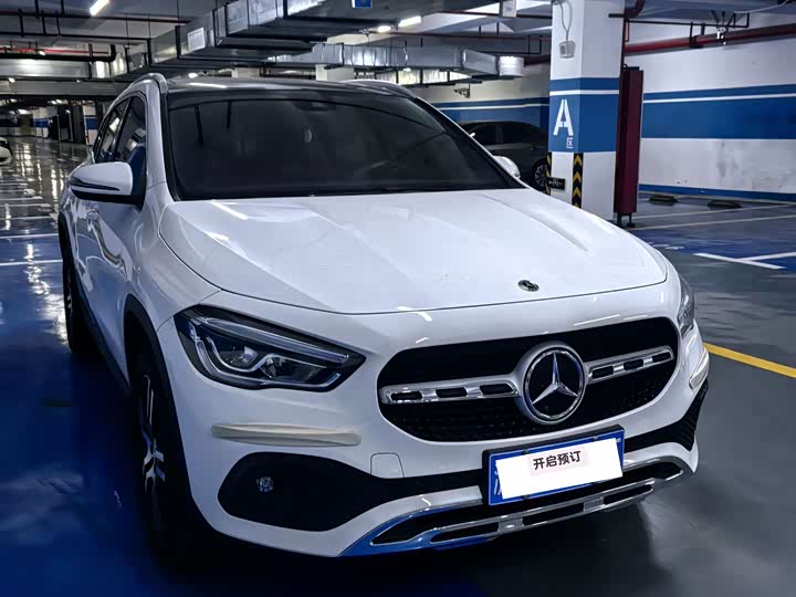 Фото 2 - Mercedes-Benz GLA-Class