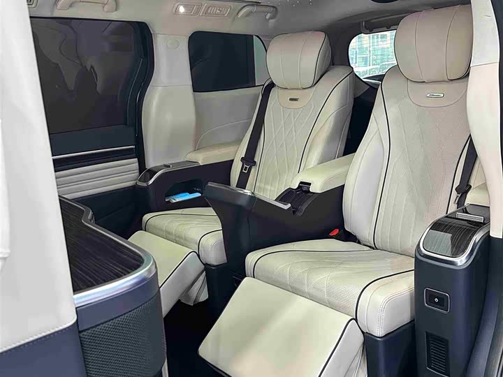 Фото 7 - GAC Trumpchi M8