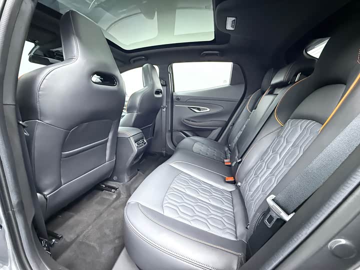 Фото 7 - Changan UNI-T