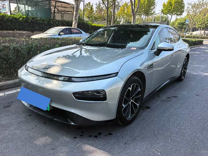 Фото 1 - XPeng P7
