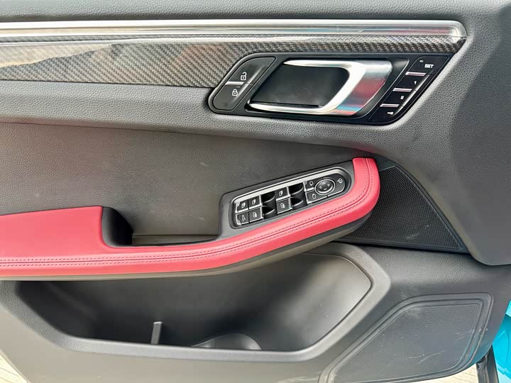 Фото 6 - Porsche Macan