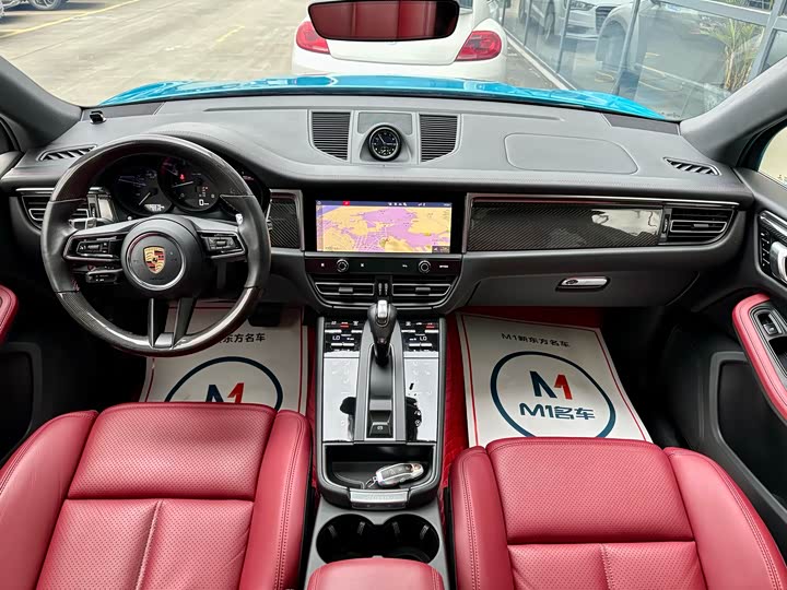 Фото 8 - Porsche Macan