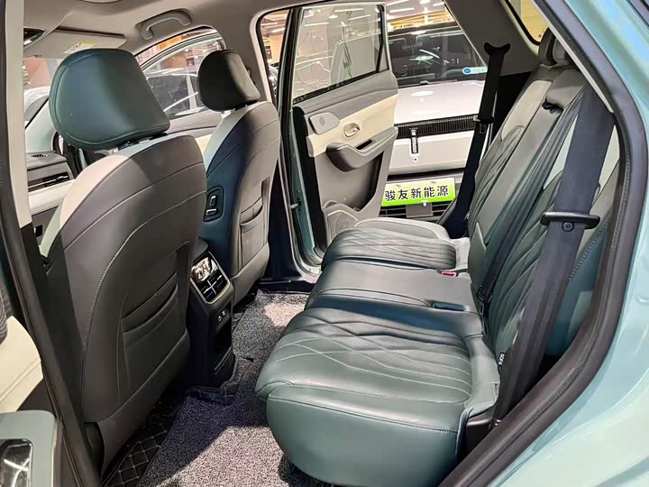 Фото 11 - Jetour Shanhai L9