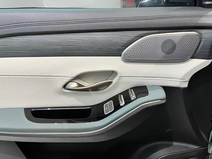 Фото 32 - Jetour Shanhai L9