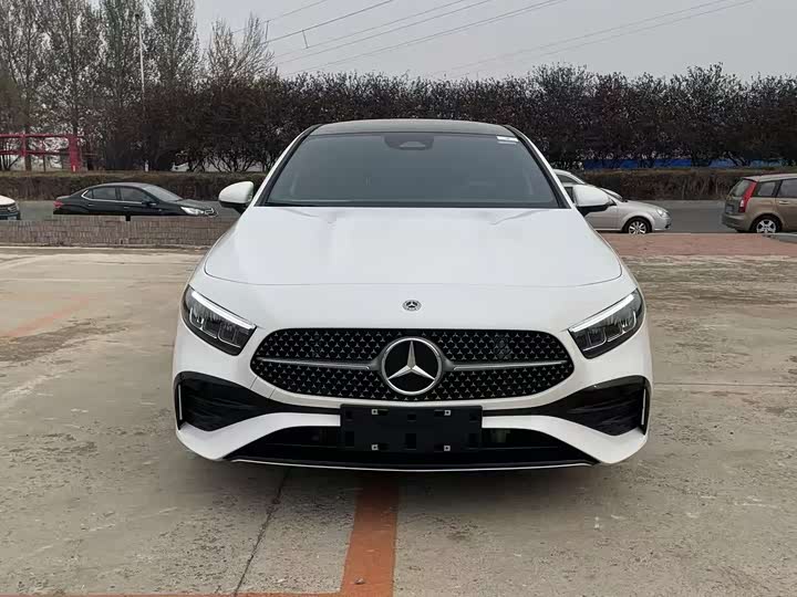 Фото 2 - Mercedes-Benz A-Class
