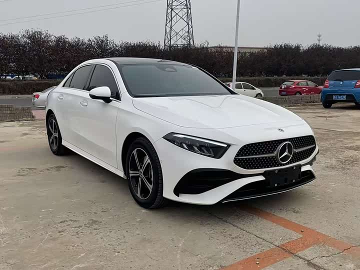 Фото 3 - Mercedes-Benz A-Class