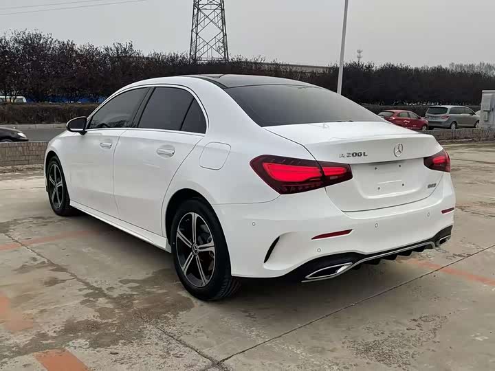 Фото 7 - Mercedes-Benz A-Class