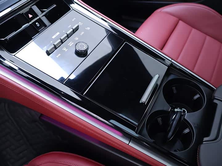 Фото 13 - Porsche Panamera