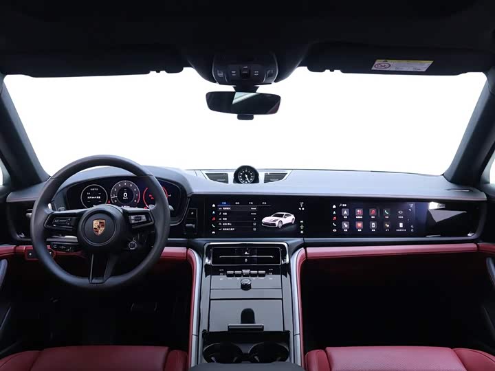 Фото 14 - Porsche Panamera