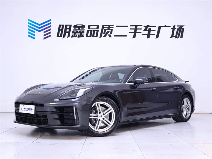 Фото 2 - Porsche Panamera