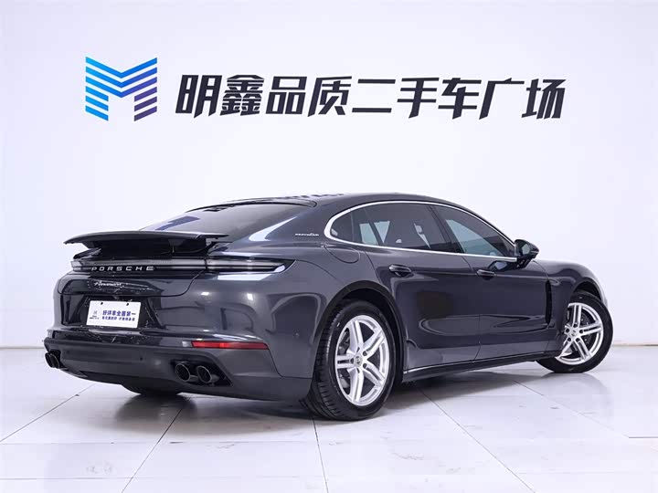 Фото 7 - Porsche Panamera