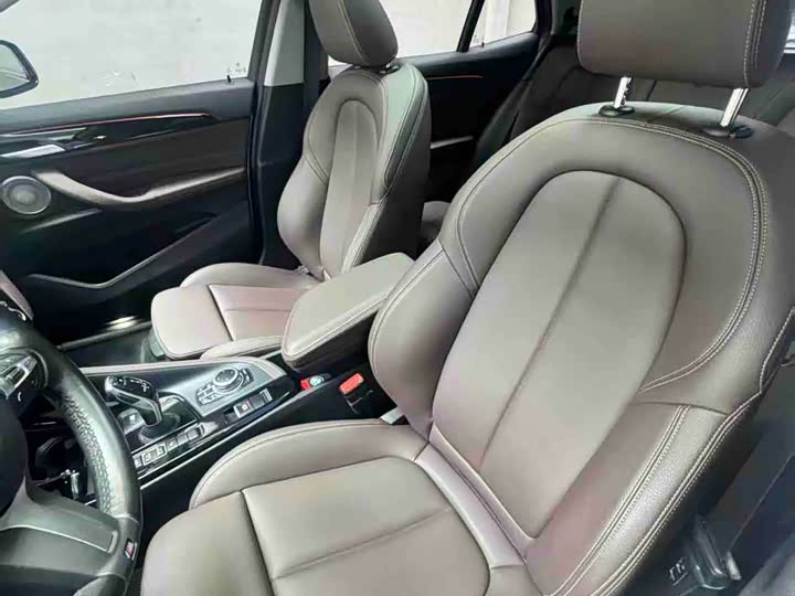 Фото 13 - BMW X2