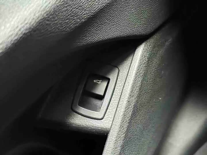 Фото 15 - BMW X2