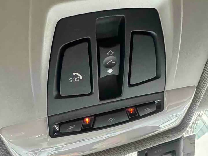 Фото 18 - BMW X2