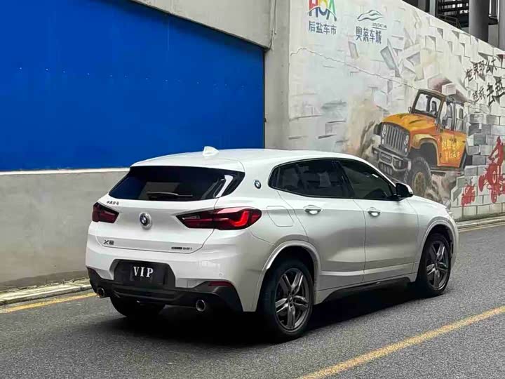 Фото 6 - BMW X2