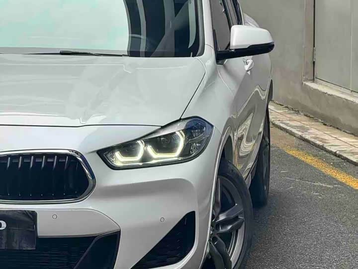 Фото 7 - BMW X2