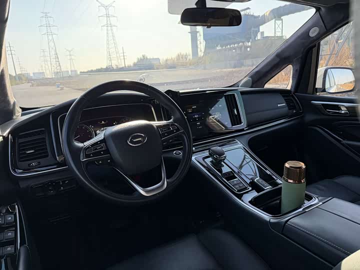 Фото 17 - GAC Trumpchi M8