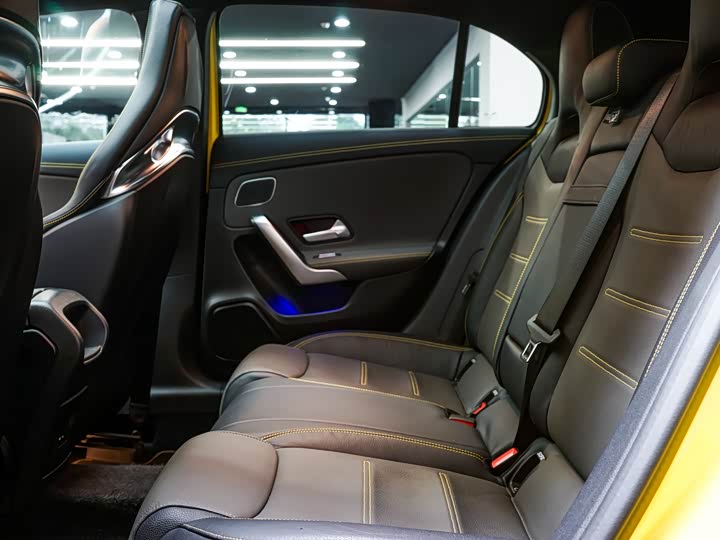 Фото 8 - Mercedes-Benz A-Class AMG