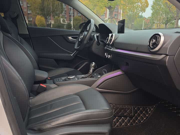 Фото 21 - Audi Q2L