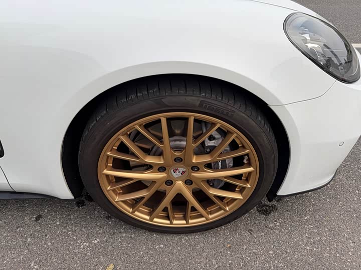 Фото 4 - Porsche Panamera