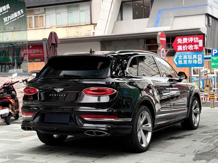 Фото 6 - Bentley Bentayga