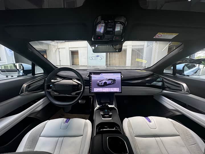 Фото 6 - HiPhi Z