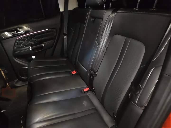 Фото 15 - Tank 300