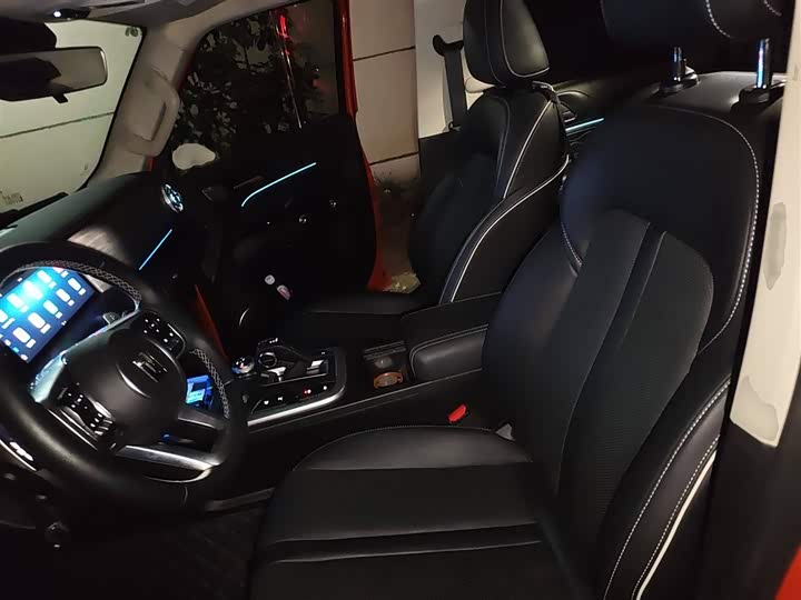 Фото 8 - Tank 300