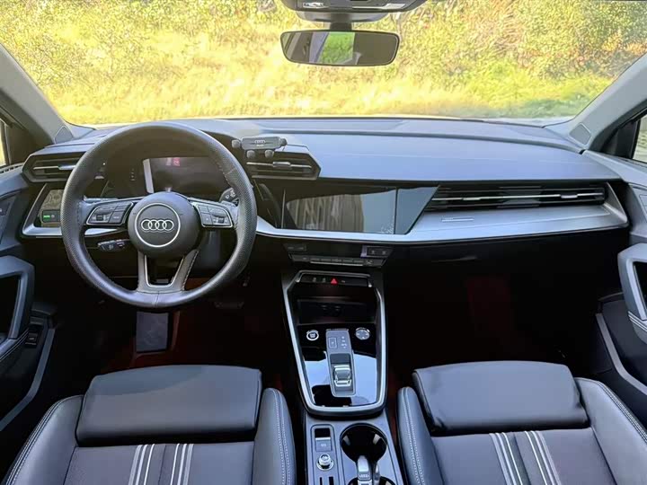 Фото 12 - Audi A3