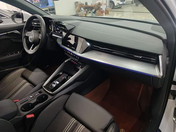 Фото 16 - Audi A3