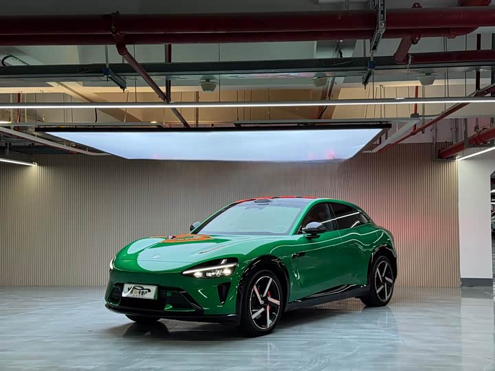 Фото 1 - Xiaomi YU7