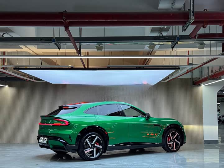 Фото 19 - Xiaomi YU7