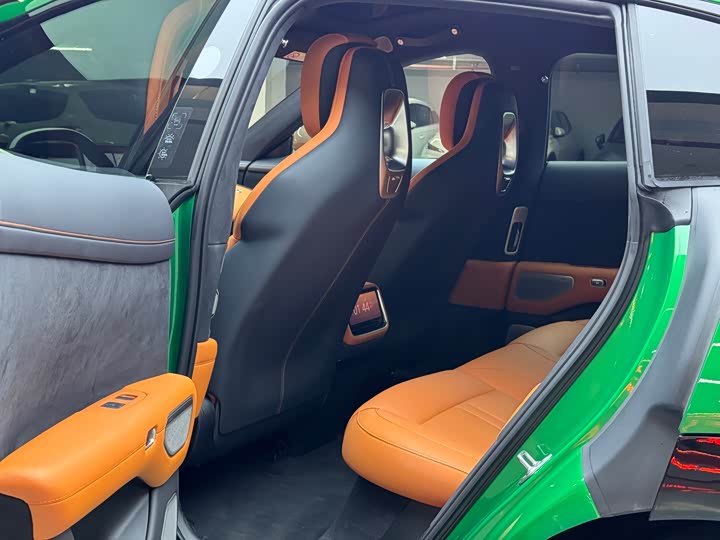 Фото 9 - Xiaomi YU7