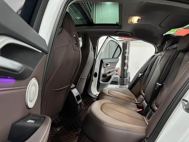 Фото 5 - BMW 1 Series