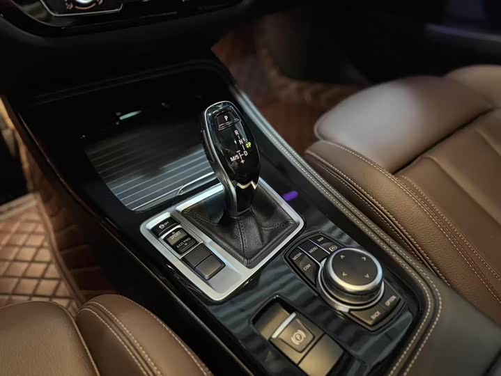 Фото 9 - BMW 1 Series