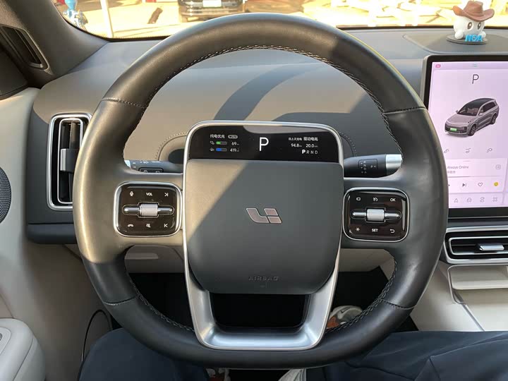 Фото 10 - LiXiang L8