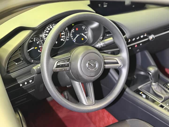 Фото 7 - Mazda 3 (Axela)