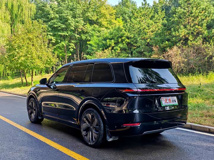 Фото 12 - LiXiang L9