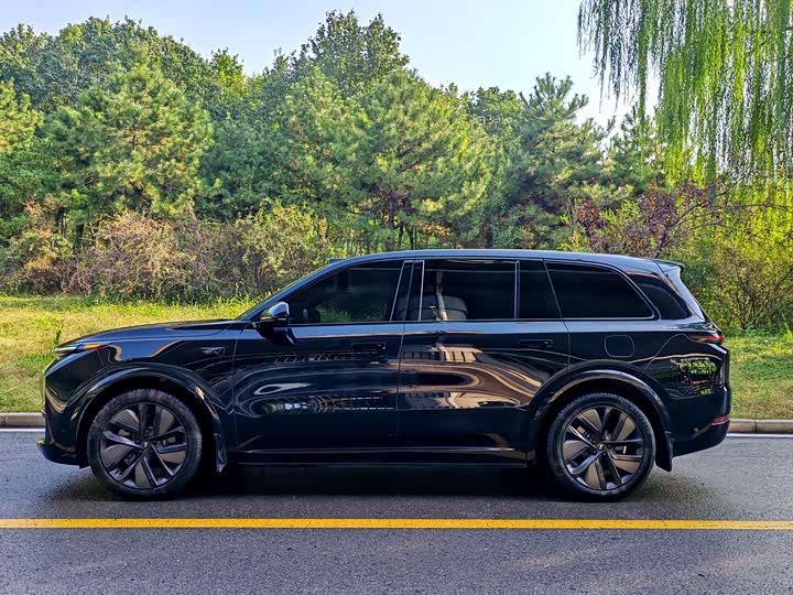 Фото 2 - LiXiang L9