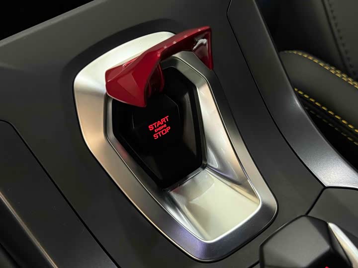 Фото 16 - Lamborghini Huracán