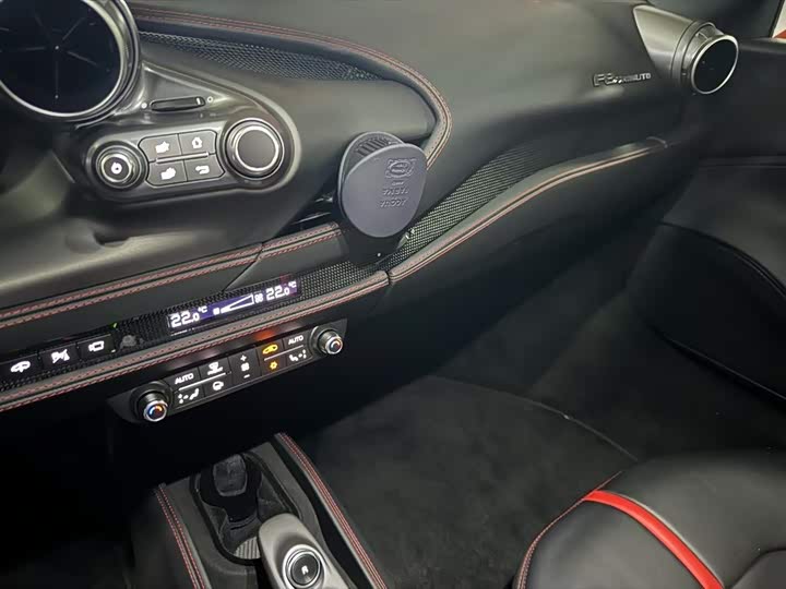 Фото 7 - Ferrari F8