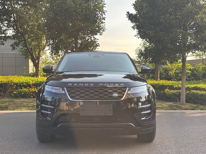 Фото 2 - Land Rover Range Rover Evoque L