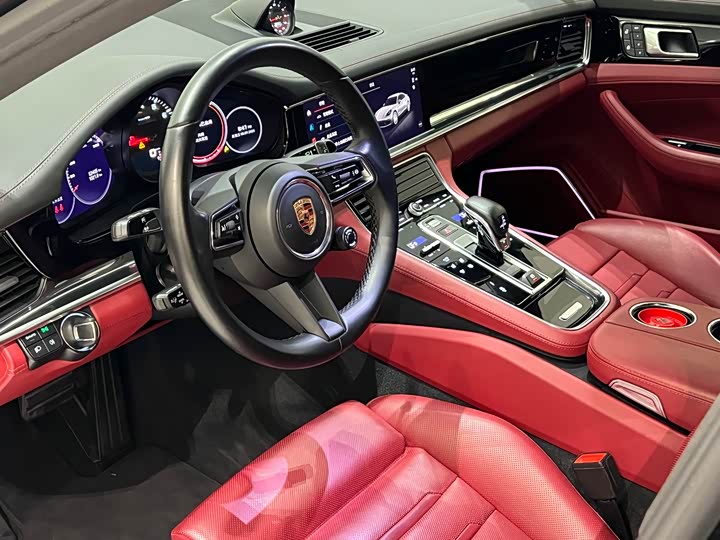 Фото 7 - Porsche Panamera