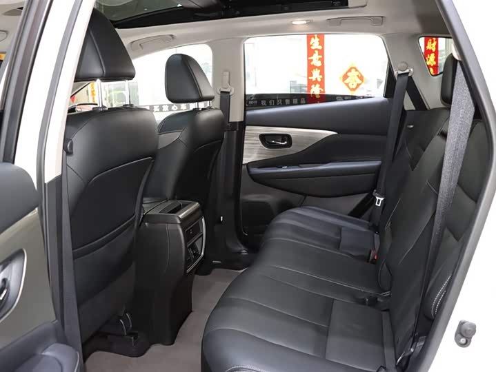 Фото 12 - Nissan Murano