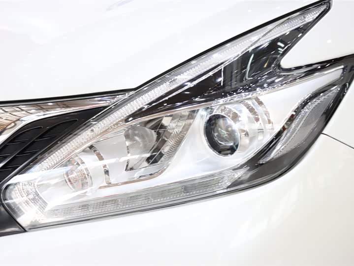 Фото 8 - Nissan Murano