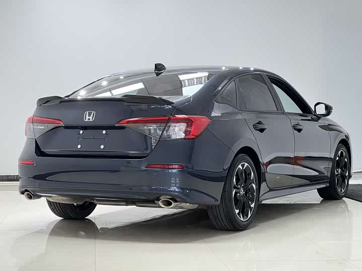 Фото 6 - Honda Civic